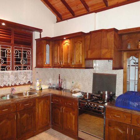 Lidwins Inn 15 Minutes To The Airport Negombo Ngoại thất bức ảnh
